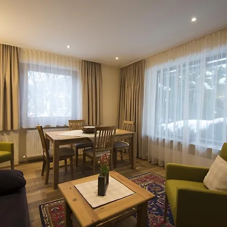 Apartament Haus Flora Seefeld w Tirolu